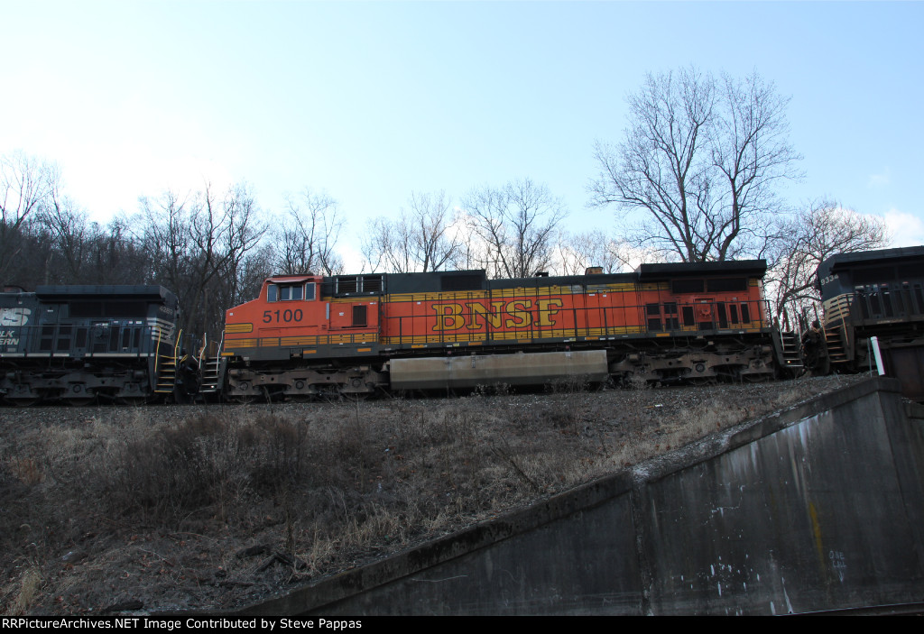 BNSF 5100 is visiting Enola Yard